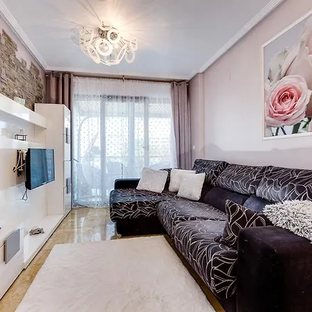 59 Avenida De La Purisima Apartman